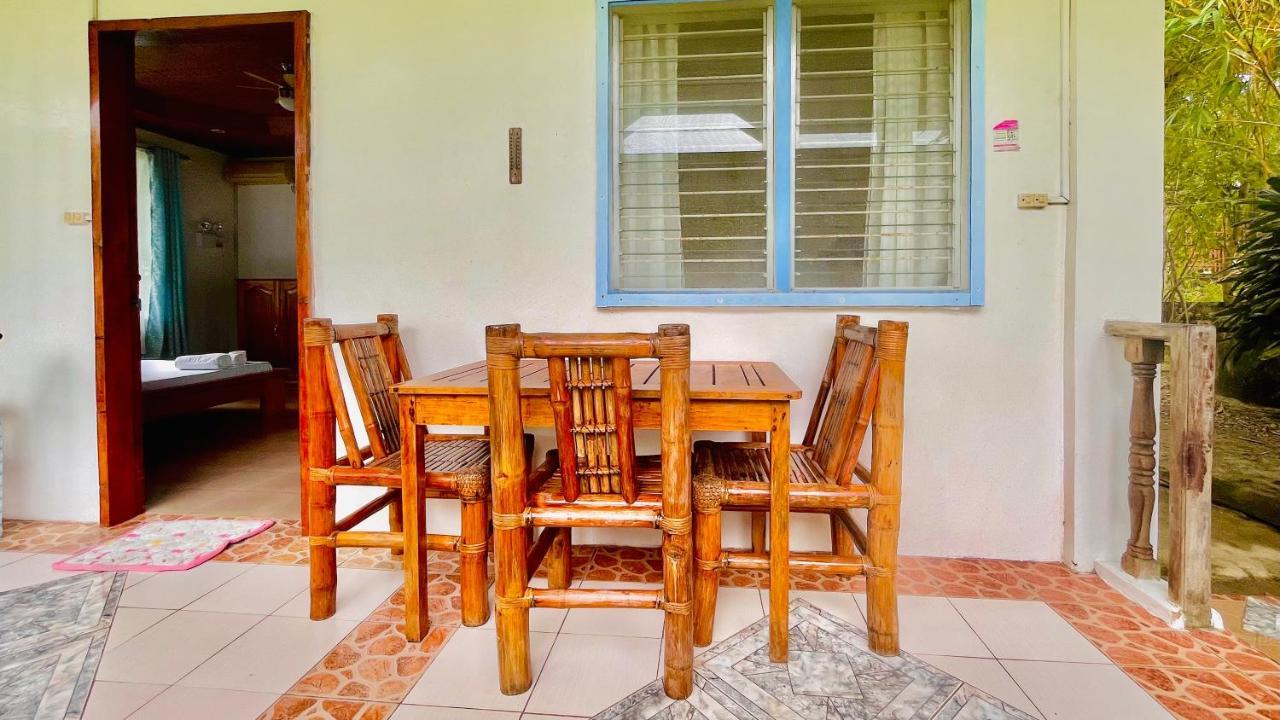 La Concepcion Cove Garden Resort モアルボアル エクステリア 写真