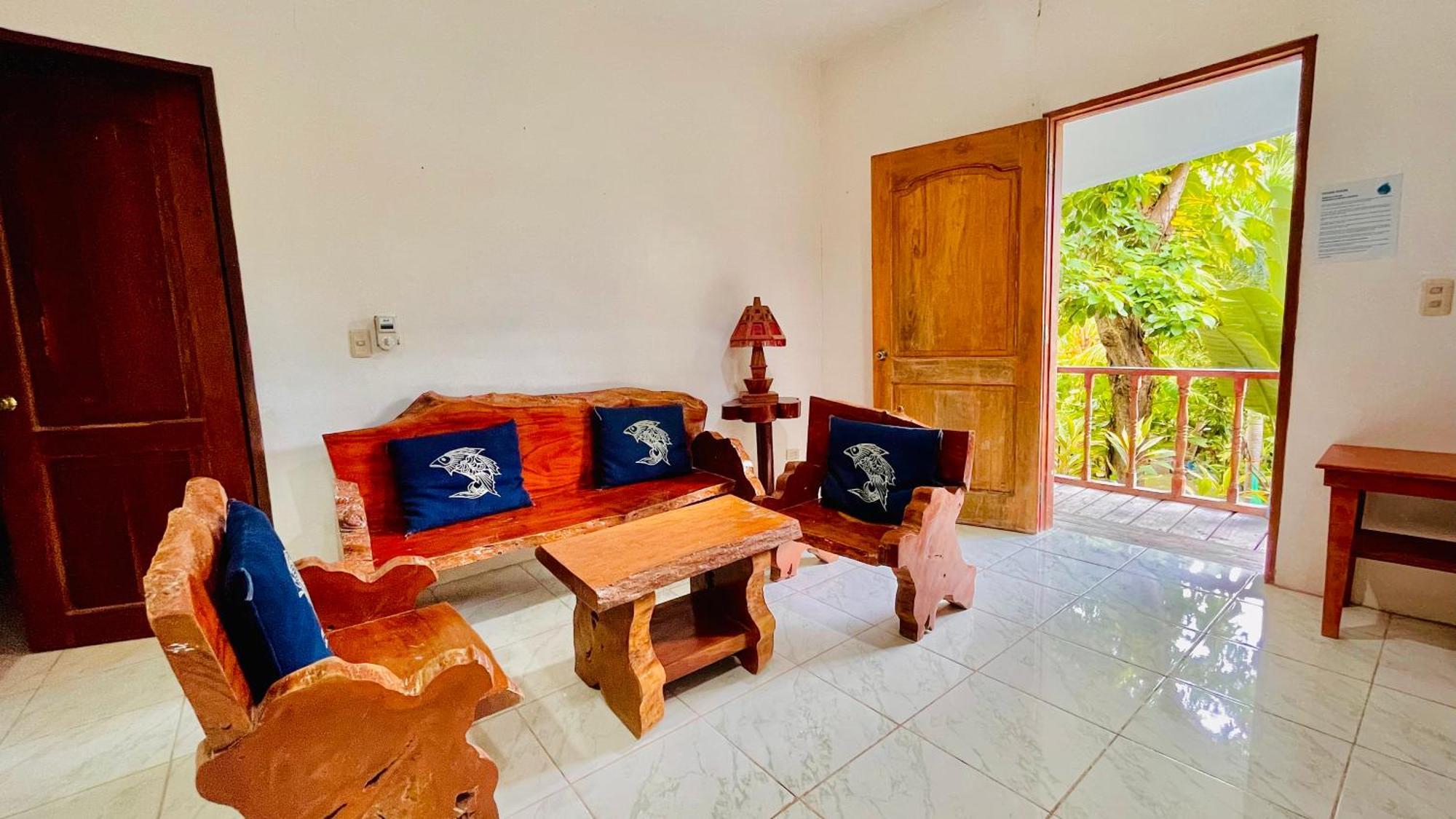 La Concepcion Cove Garden Resort モアルボアル エクステリア 写真