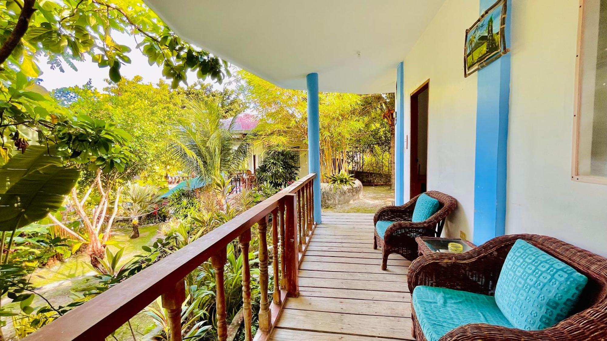 La Concepcion Cove Garden Resort モアルボアル エクステリア 写真